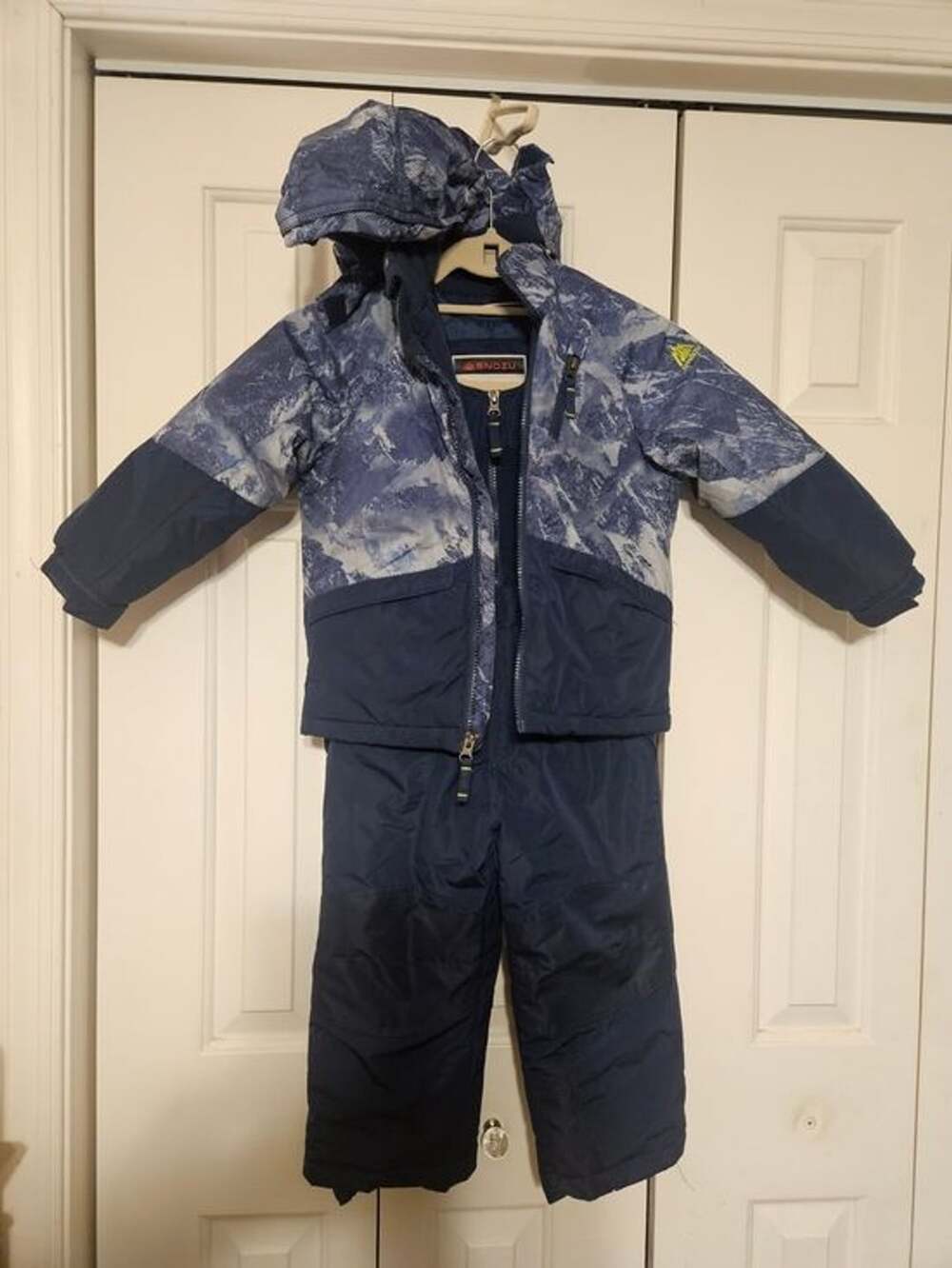 Snozu Kids 2 Piece Blue Snowsuit Winter Coat & Bib Snow Pants - Picture 3 of 4